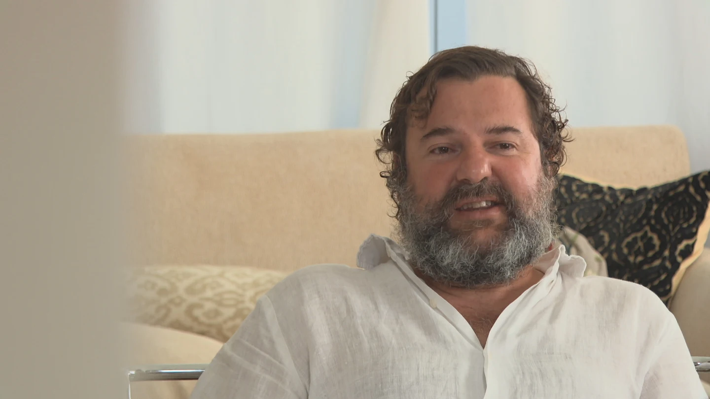 Jacobo Bergareche durante una entrevista con AhoraQueLeo sobre 'Tío grande', su último libro. Jacobo Bergareche durante una entrevista con AhoraQueLeo sobre 'Tío grande', su último libro.