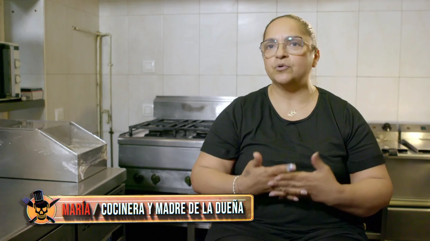 Mary, cocinera de Bar Avenida: "Nadie quería venir a trabajar con nosotras porque éramos inmigrantes" Mary, cocinera de Bar Avenida: "Nadie quería venir a trabajar con nosotras porque éramos inmigrantes"