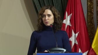 Ayuso llama "coro rociero" a los profesores en huelga, les acusa de "acoso" y dice que "es muy dif&iacute;cil hacer m&aacute;s por la educaci&oacute;n": "No voy a permitir que la educaci&oacute;n est&eacute; en manos de estas personas"