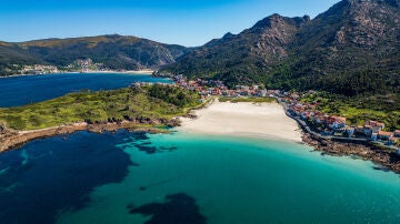 Pueblo de O Pindo y Monte Pindo, en Carnota, Galicia