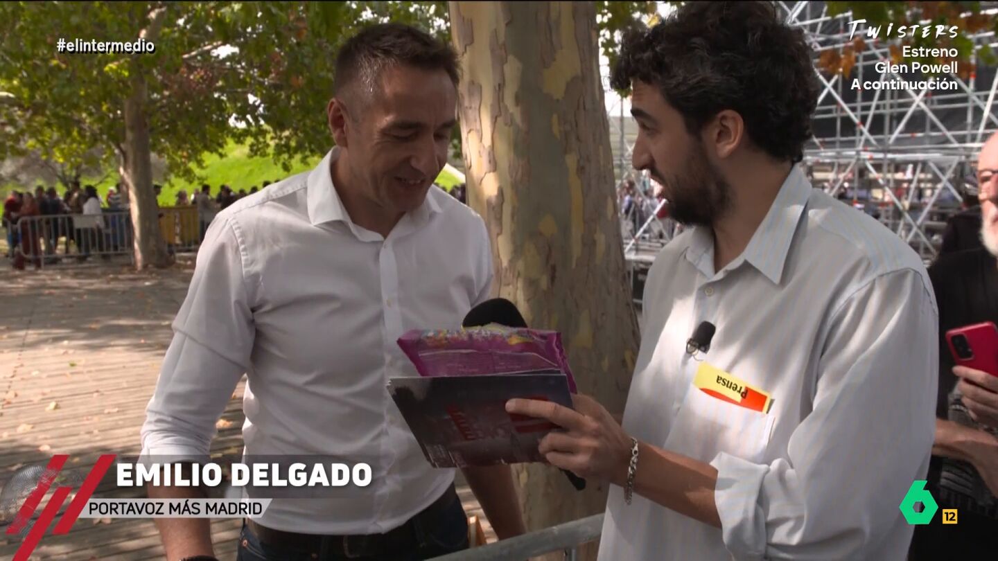 M&oacute;nica Garc&iacute;a huye a plena carrera de Isma Ju&aacute;rez en la presentaci&oacute;n de Frente Amplio: "Esquivando a posibles votantes no hacemos nada"