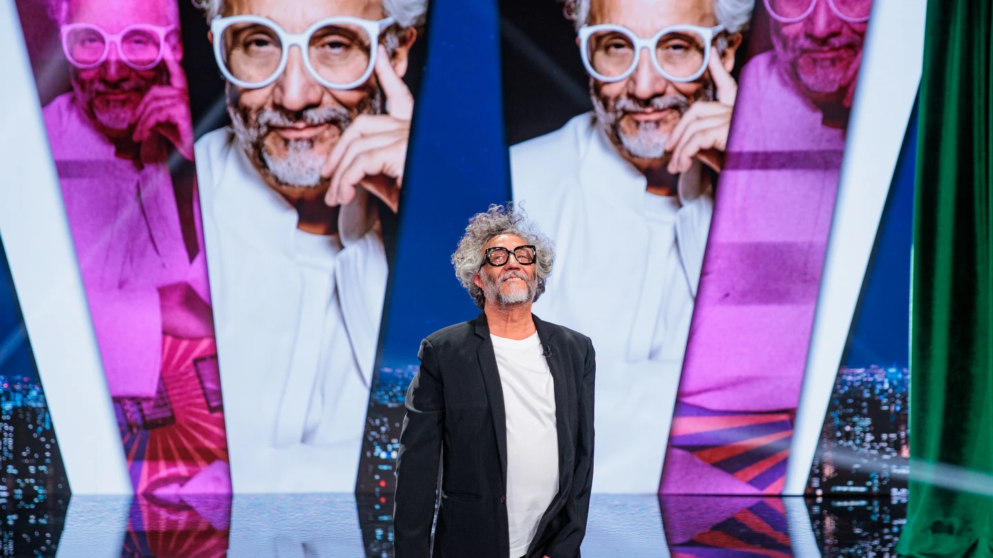 Marc Giró, a Fito Paez: "Menos mal que algunos heteros tocáis música con la que sí estáis salvados" Marc Giró, a Fito Paez: "Menos mal que algunos heteros tocáis música con la que sí estáis salvados"