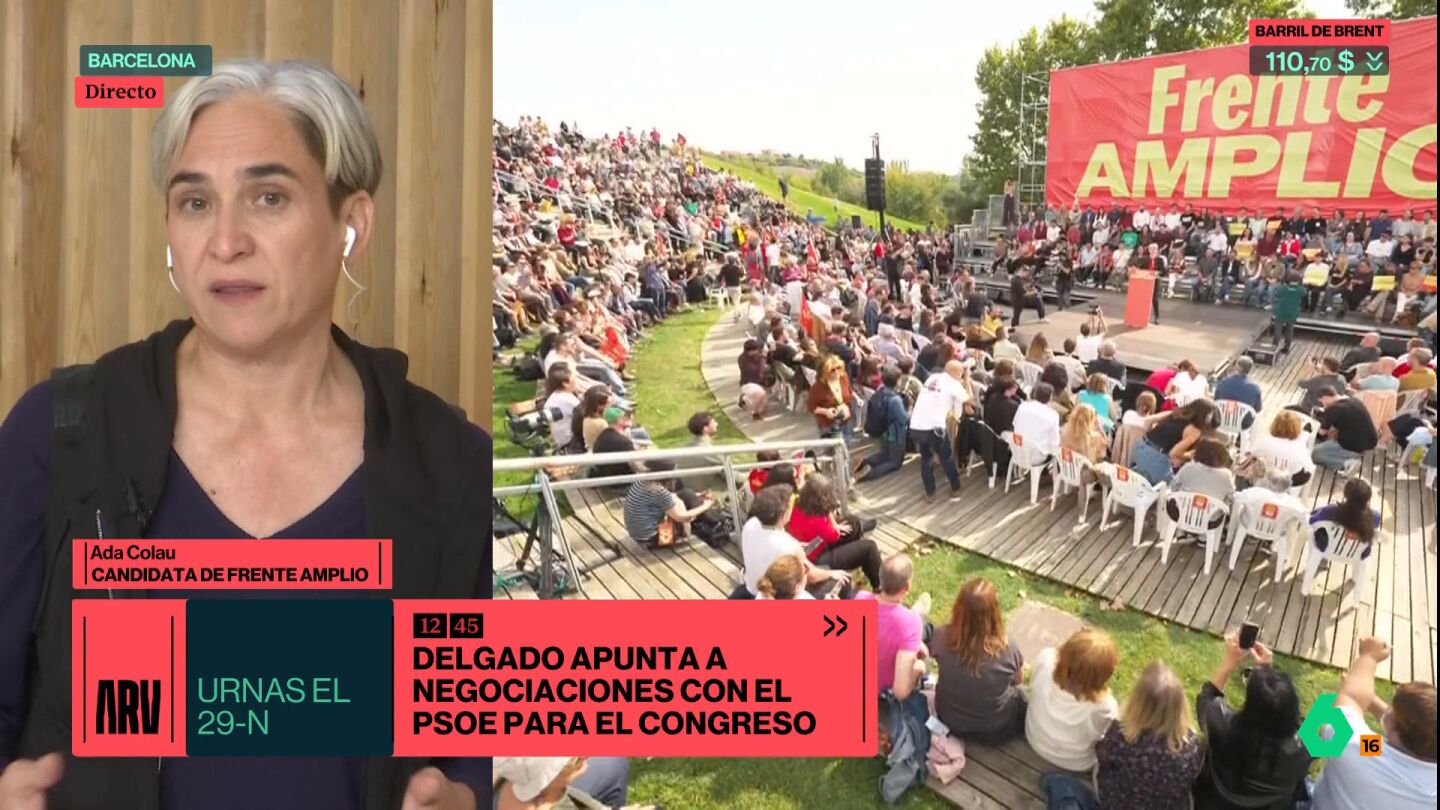 Ada Colau no descarta un pacto PSOE-Frente Amplio para el Congreso: "Habr&aacute; conversaciones entre partidos para ultimar las listas"