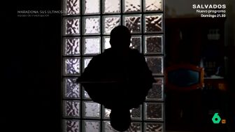 Ricardo Almir&oacute;n, enfermero de Maradona en sus &uacute;ltimos d&iacute;as nunca hab&iacute;a concedido una entrevista. Ahora habla con Equipo de Investigaci&oacute;n y desvela la falta de medios en la casa del astro argentino y lo que le dijeron cuando pidi&oacute; un desfibrilador.