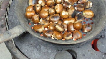 Casta&ntilde;as asadas