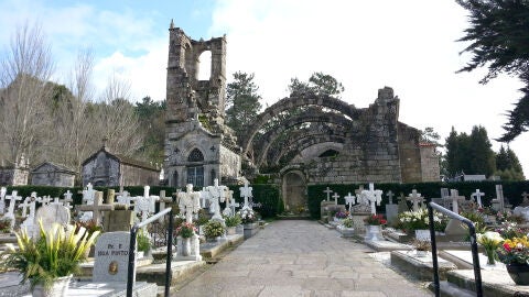 Cementerio de Santa Maria Dozo
