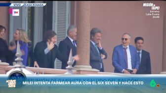 Desde el balc&oacute;n de la Casa Rosada, a Javier Milei le daba por intentar ir de joven, pero todav&iacute;a le queda perfeccionar el gesto del 'six seven' o lo de 'farmear aura'. As&iacute; reacciona Nacho Garc&iacute;a en este v&iacute;deo.