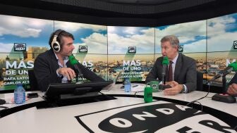 Alberto N&uacute;&ntilde;ez Feij&oacute;o, con Rafa Latorre en M&aacute;s de uno.