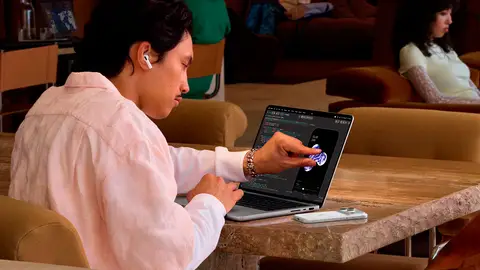 Nuevo MacBook Pro con M5 y pantalla táctil Nuevo MacBook Pro con M5 y pantalla táctil