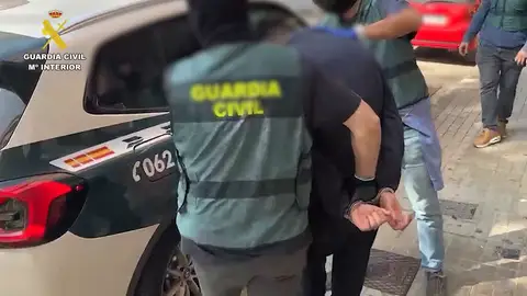 Detenido en Picanya el presunto fundador e impulsor del movimiento Blocus en España. Detenido en Picanya el presunto fundador e impulsor del movimiento Blocus en España.