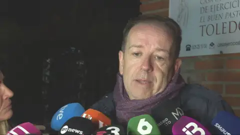 La indignación de los familiares de los desaparecidos en el accidente de tren: "Es una vergüenza que haya 40 familias esperando una noticia" La indignación de los familiares de los desaparecidos en el accidente de tren: "Es una vergüenza que haya 40 familias esperando una noticia"